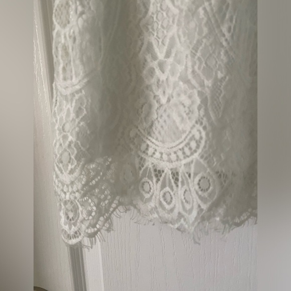 IZ BYER women’s white lace sleeveless top size-Medium - Picture 2 of 4